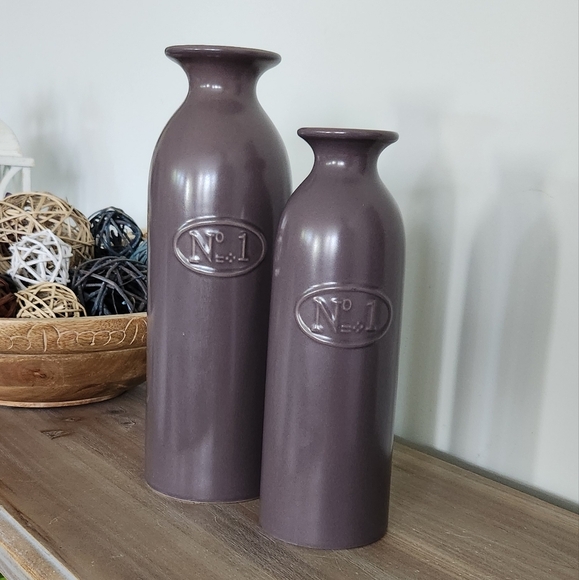 Elegant Lavender Ceramic Vases Set Excellent Condition Heavy Weight - Picture 1 of 16